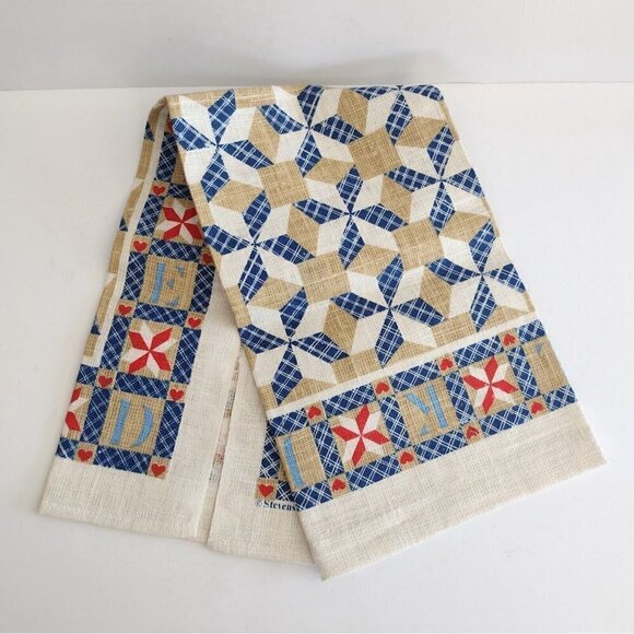 NWT Stevens Linen Assoc USA Linen Tea Towel Patchwork Alphabet Letters - Picture 2 of 3